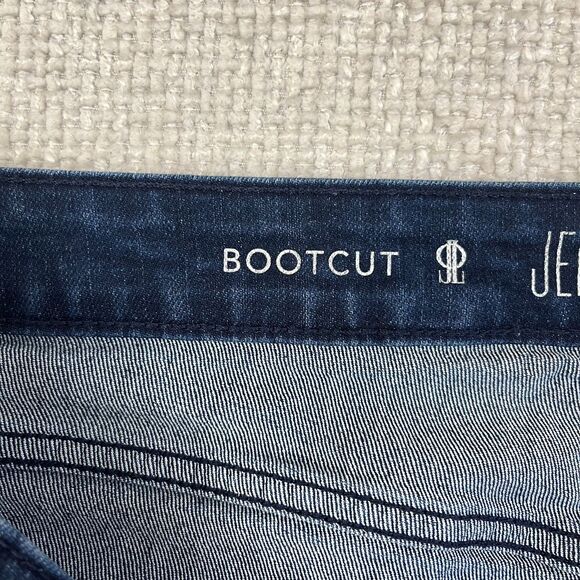 Jennier Lopez Bootcut Jeans Women's Size 16WS Stretch Blue Denim Mid Rise - Picture 6 of 11